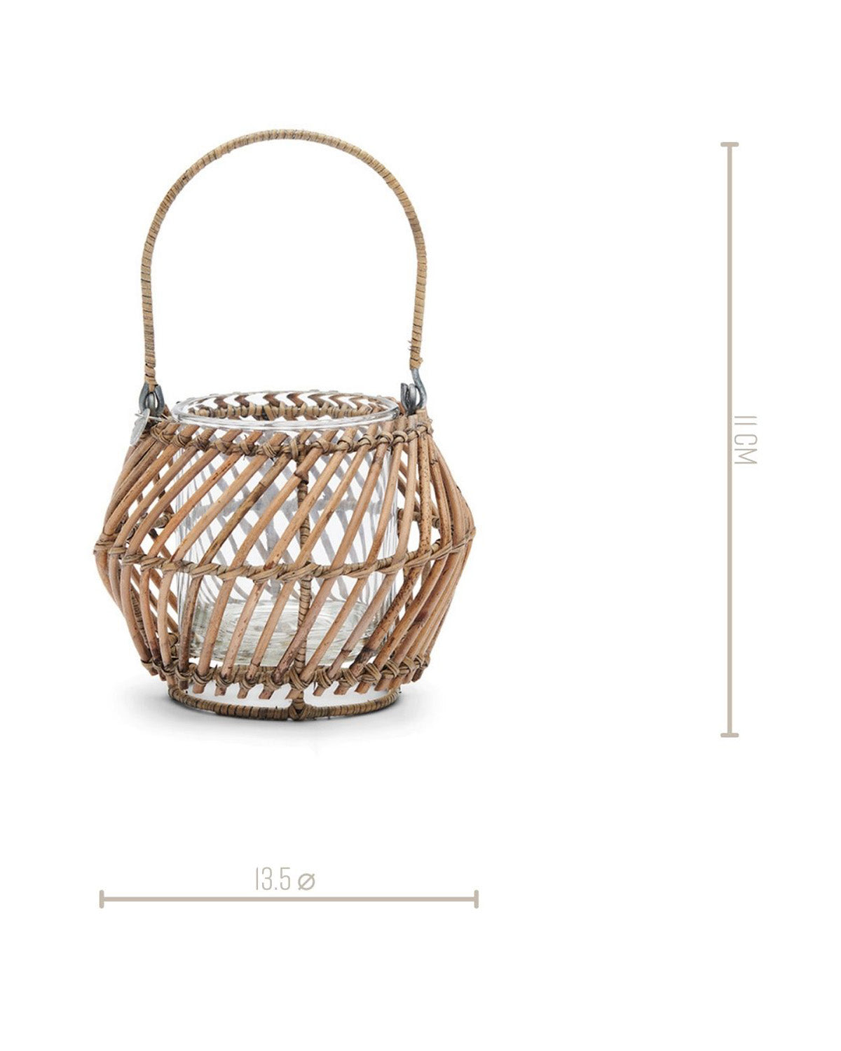 Tealight holder of sturdy glass immersed in a hand-crafted rattan basket by Riviera Maison