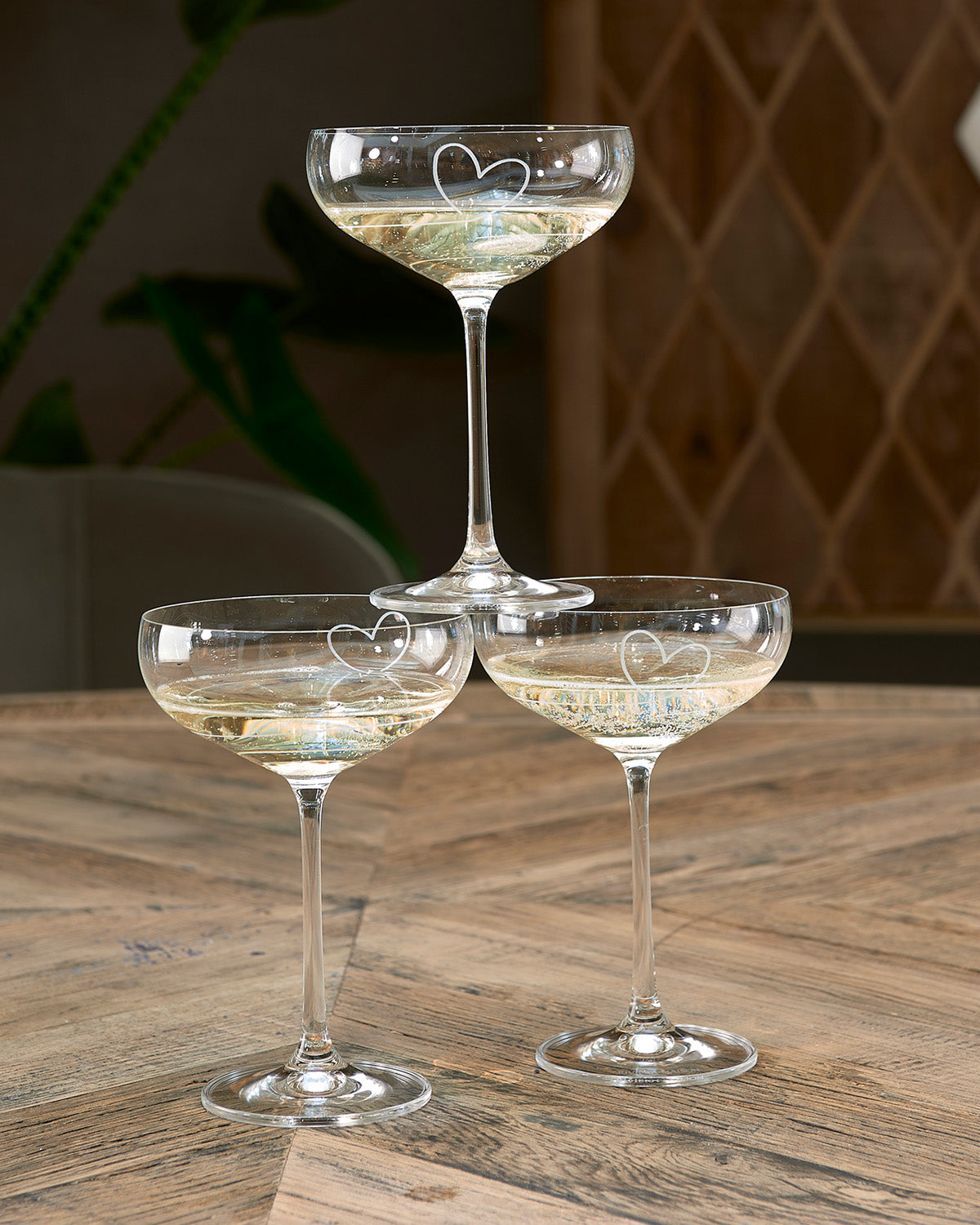 Champagne glasses with hand painted hearts by Riviera Maison