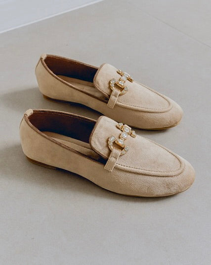 Luxury Velvet Loafers – Champagne